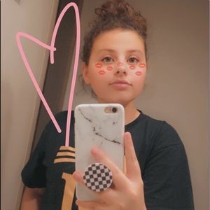 Meet your Posher, Ava